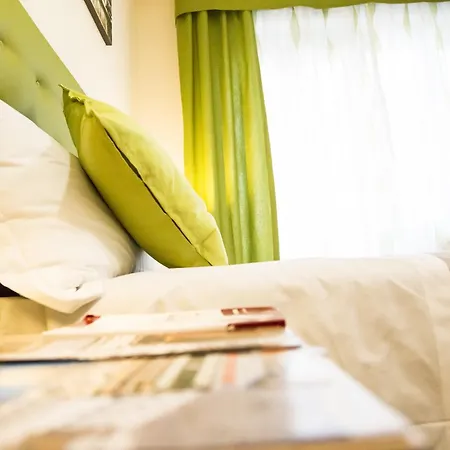 Гостевой дом Vatican 383 Рим