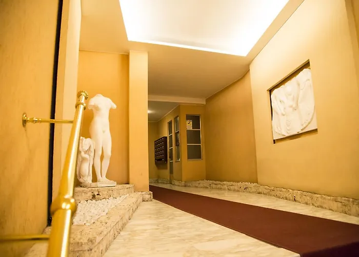 Vatican 383 4* روما